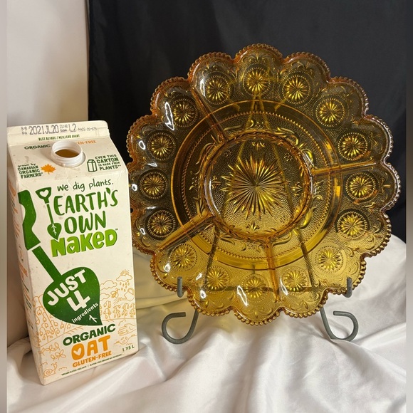 Amber Brockway American Concord divided relish plate - Picture 1 of 8